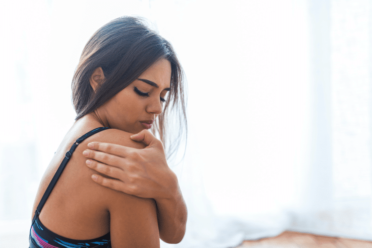 Qué hacer para el dolor de cuello y hombros al caminar