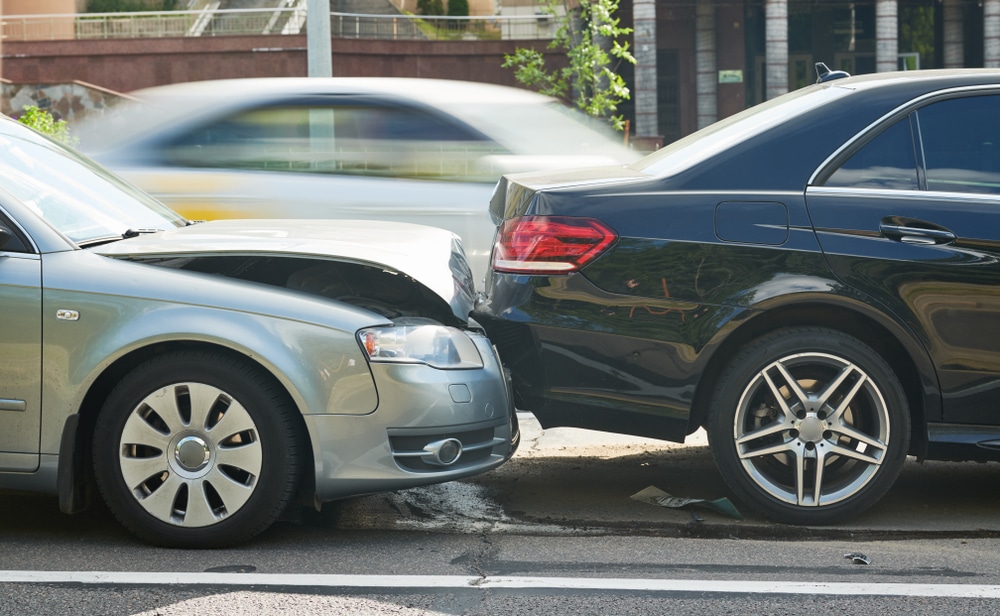 Lesiones comunes en accidentes de coche que causan dolor de espalda
